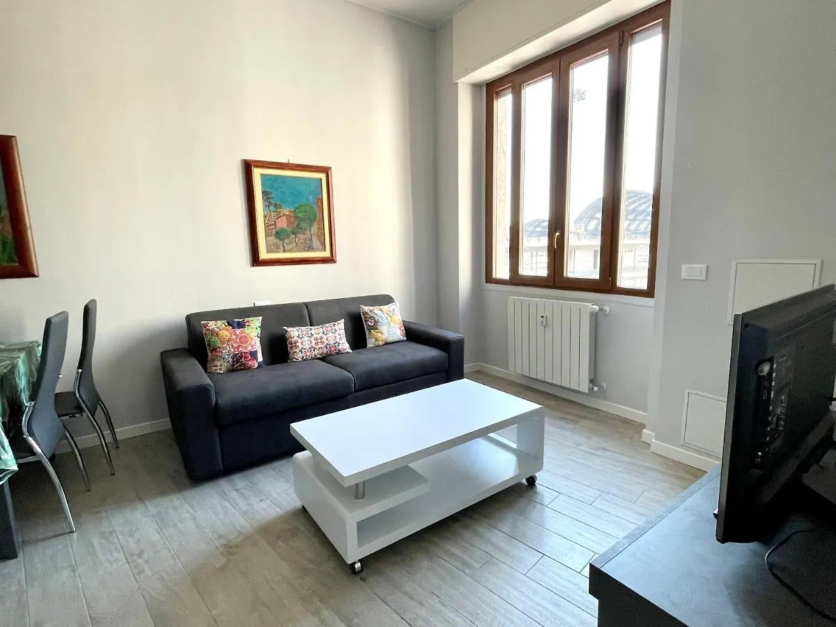 Apartamento Enzo Milán Italia